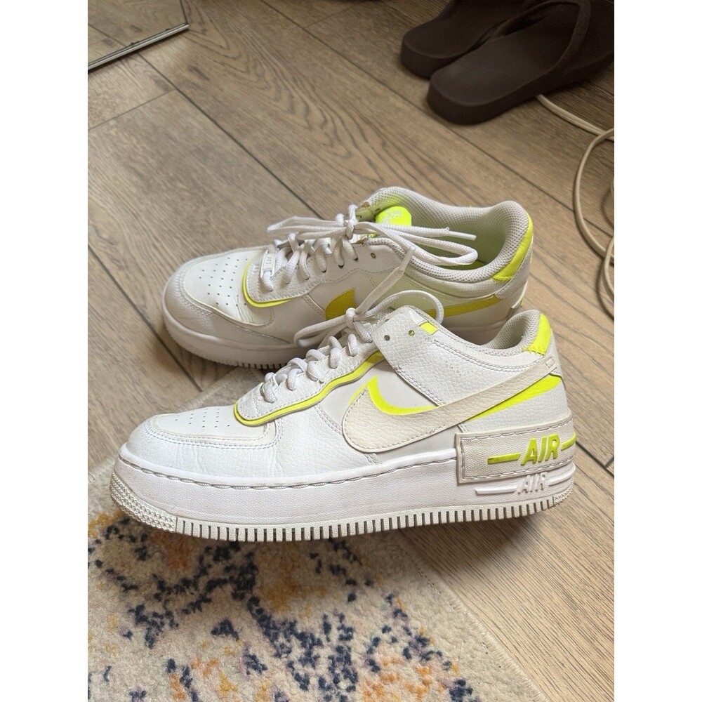 Women Air Force One Neon Yellow + white Size 10